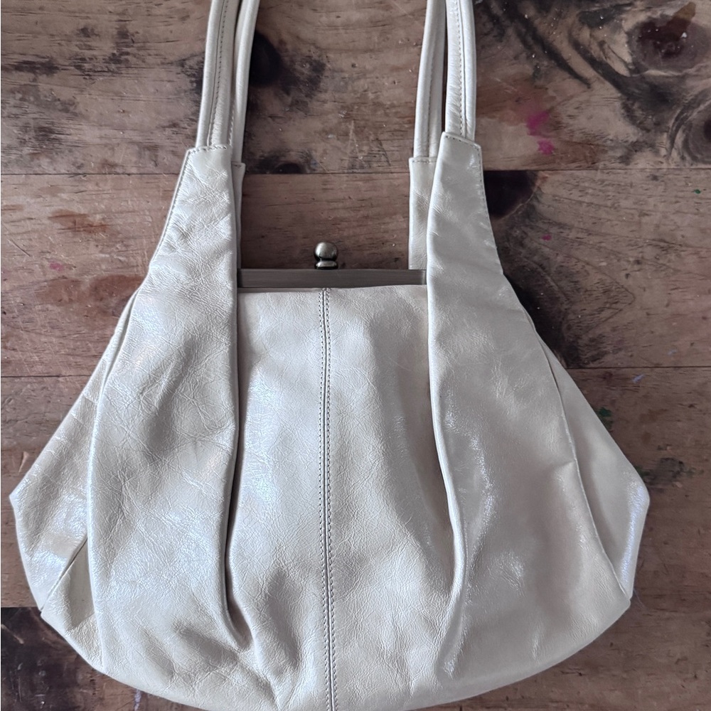 Elegant Cream Handbag